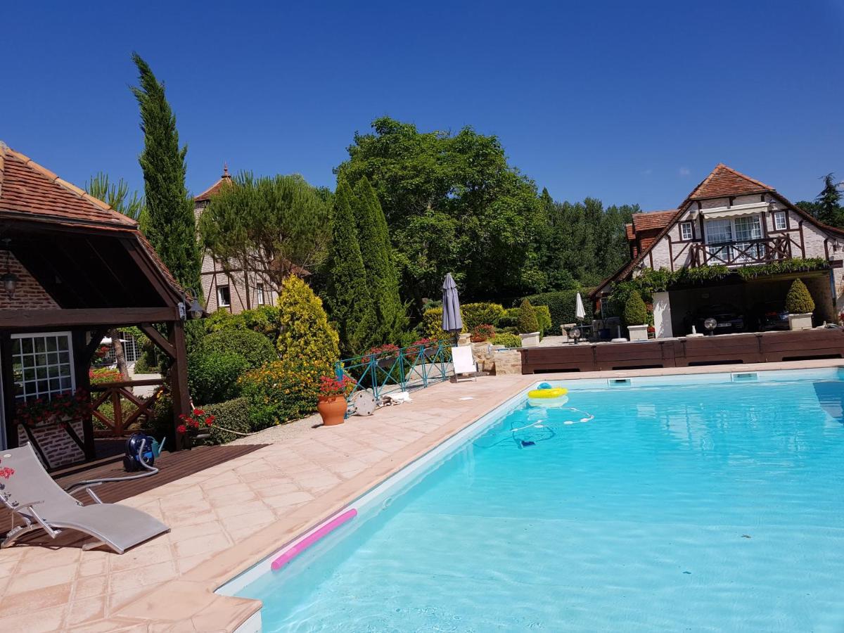 Bed and Breakfast Moulin Du Soustre Cavagnac Екстер'єр фото